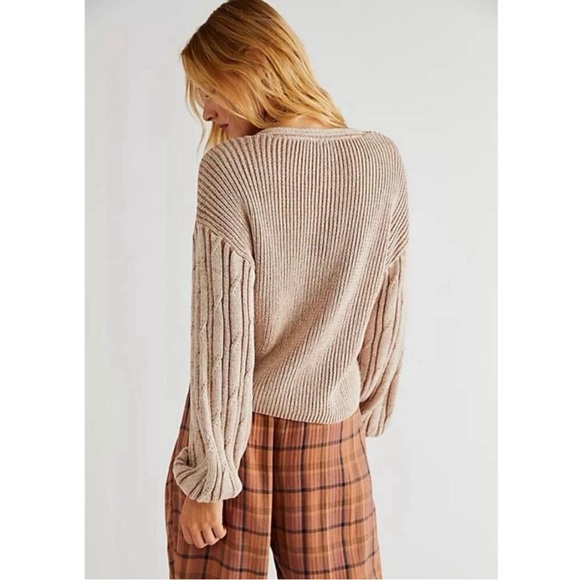 Free People When It Rains V-Neck Sweater - SIZE MEDIUM - Picture 7 of 16